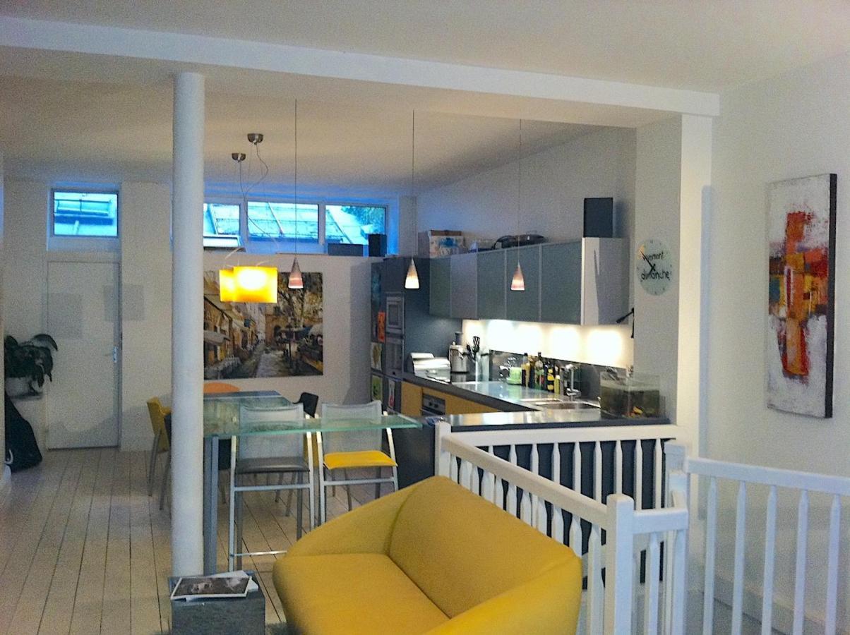 Modern Design Loft Apartment, Steps To Notre Dame Paris Exteriör bild